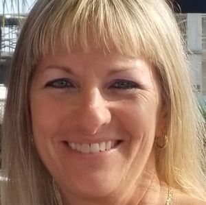 Meet your Posher, Becky